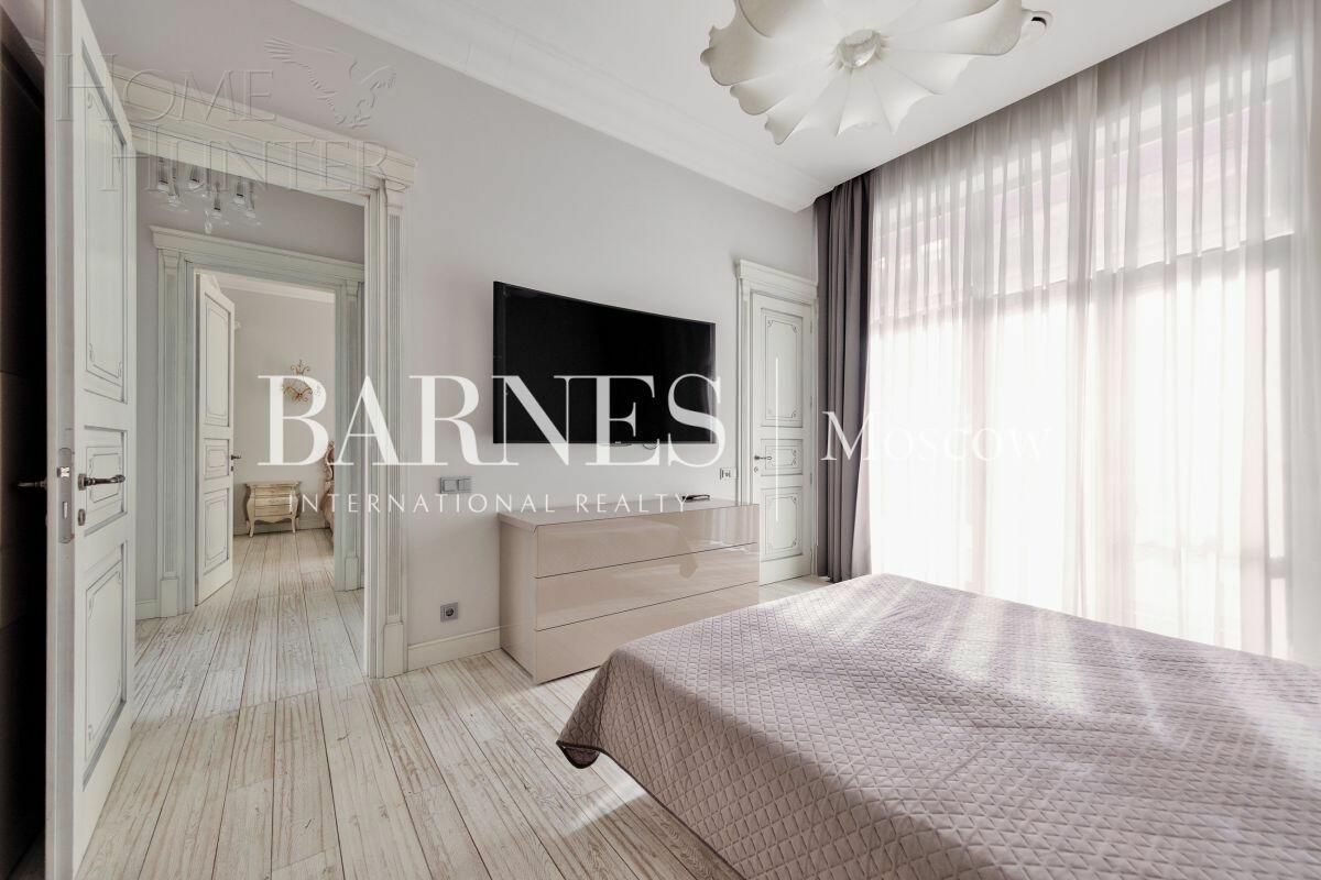 2-этажный таунхаус 430 м² с отделкой