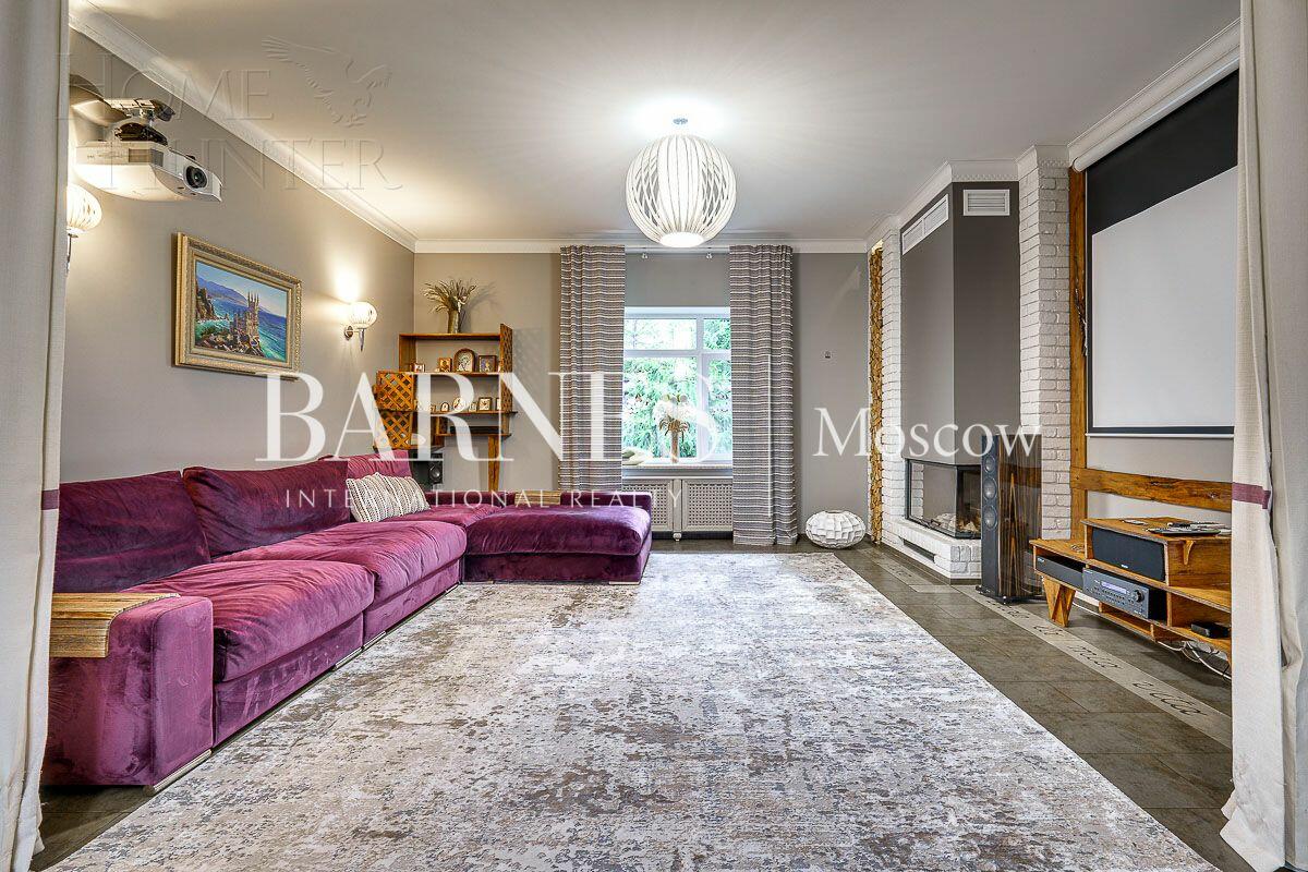 2-этажный коттедж 1 150 м² с отделкой