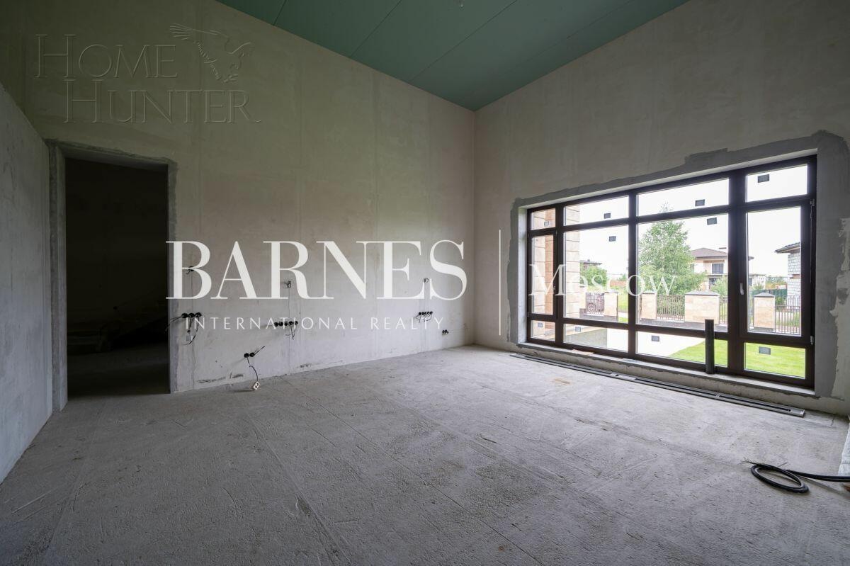 2-этажный коттедж 596 м² без отделки