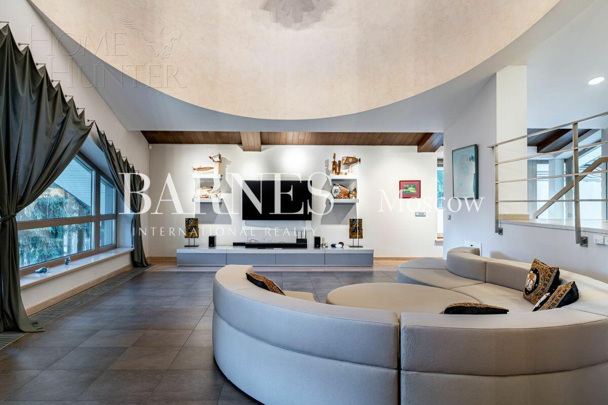 2-этажный коттедж 1 622 м² с отделкой