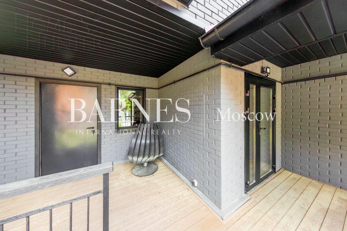 2-этажный коттедж 370 м² с отделкой
