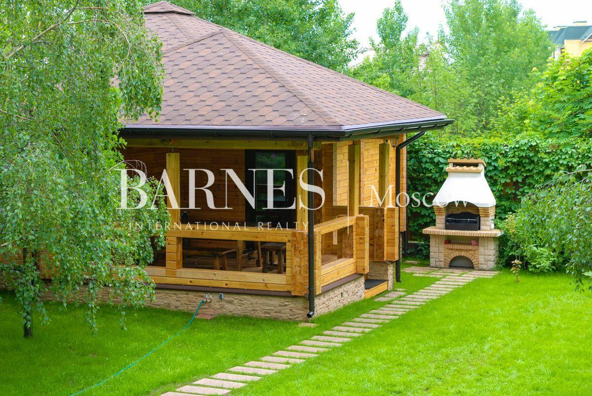 2-этажный коттедж 312 м² с отделкой