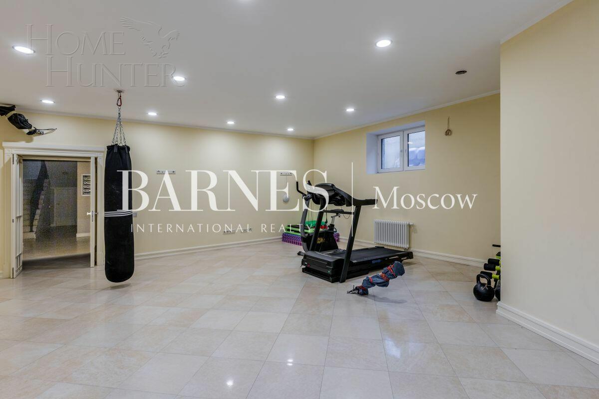 2-этажный коттедж 1 087 м² с отделкой