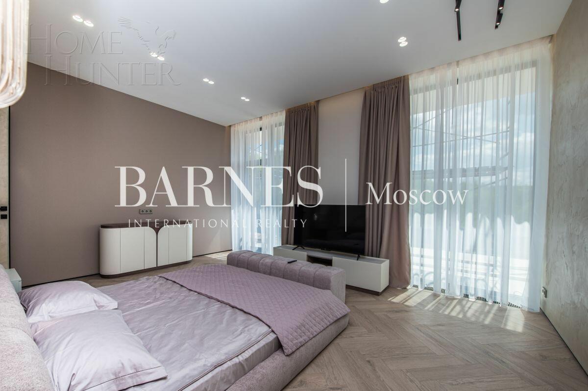 2-этажный коттедж 347 м² без отделки