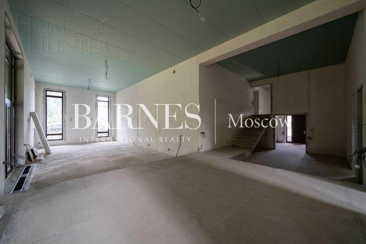 2-этажный коттедж 596 м² без отделки