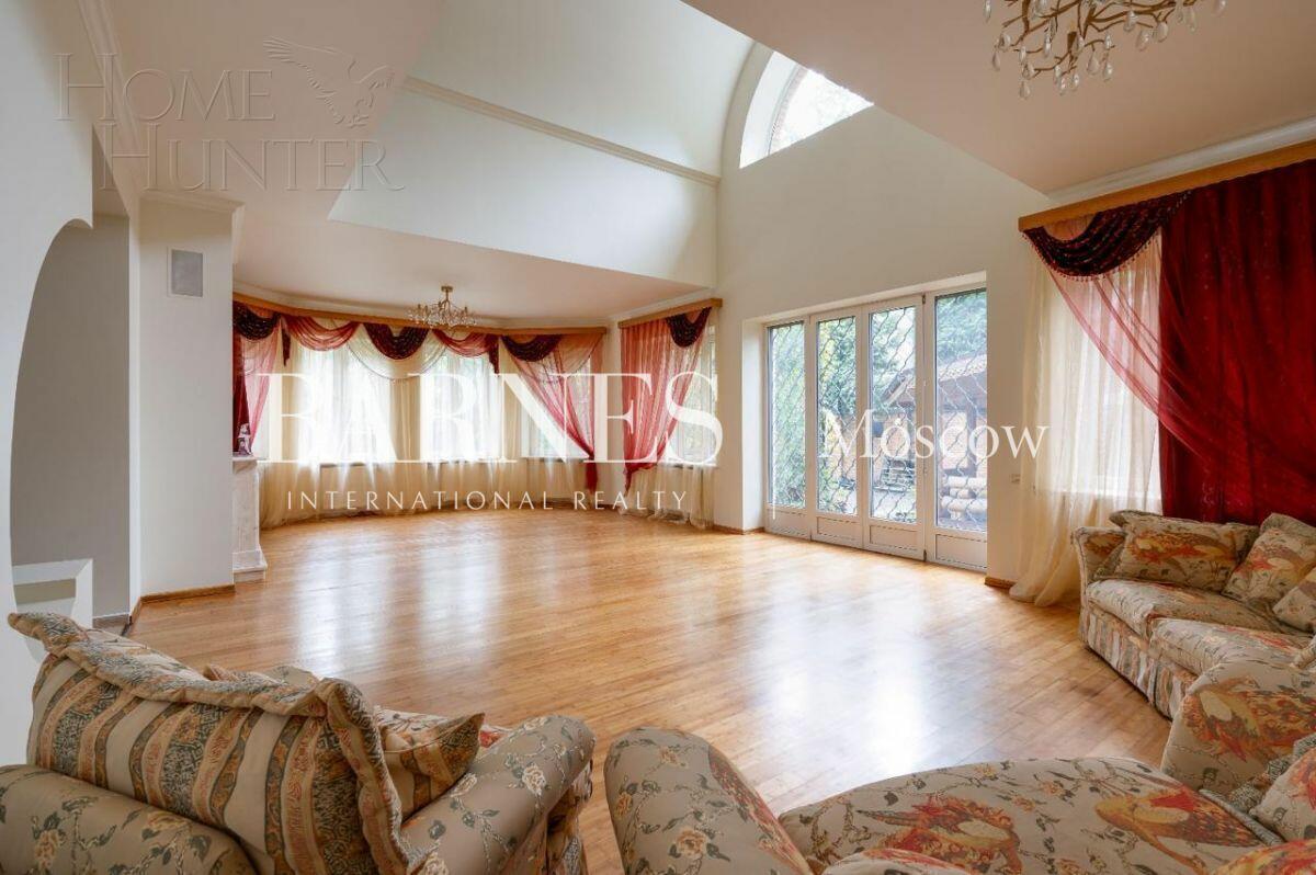 2-этажный коттедж 370 м² с отделкой