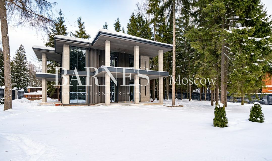 2-этажный коттедж 280 м² без отделки