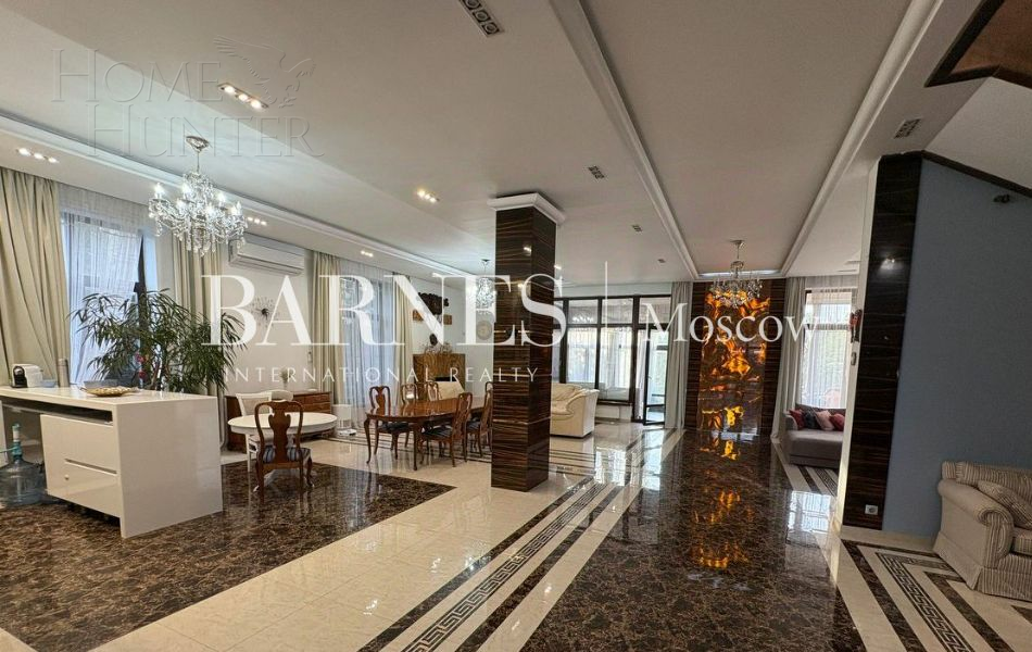 2-этажный коттедж 500 м² с отделкой