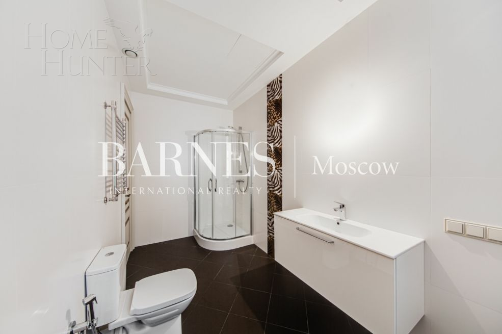 2-этажный коттедж 1 070 м² с отделкой