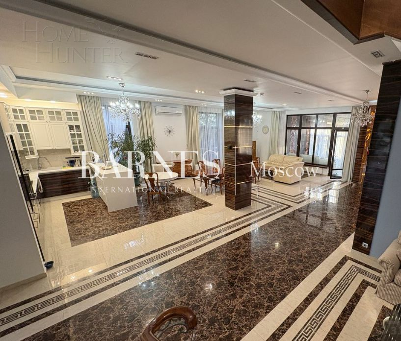 2-этажный коттедж 500 м² с отделкой