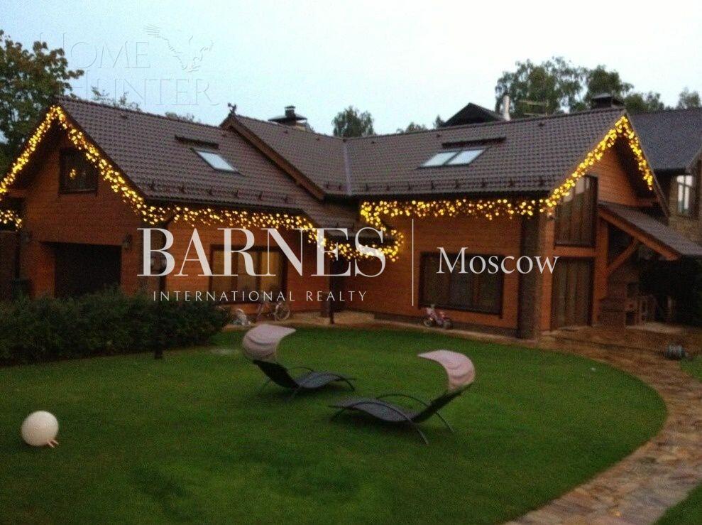 2-этажный коттедж 520 м² с отделкой