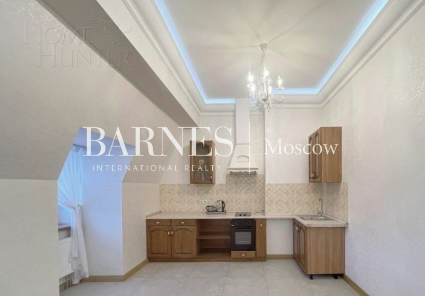 2-этажный таунхаус 320 м² с отделкой