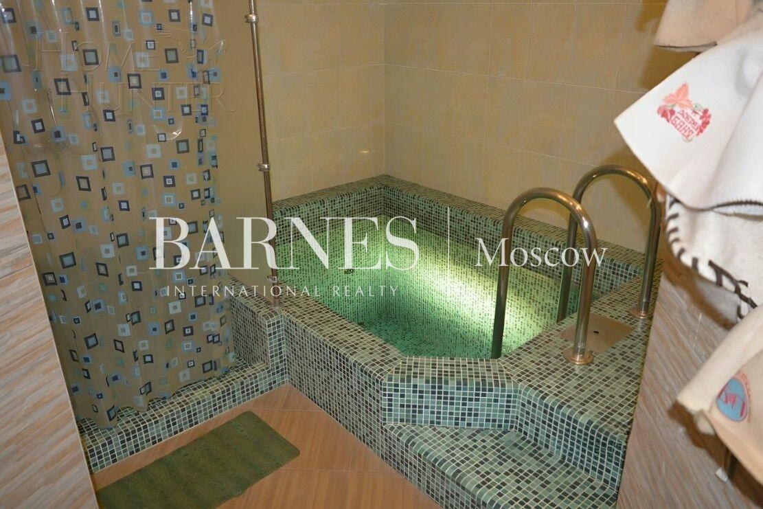 2-этажный коттедж 520 м² с отделкой