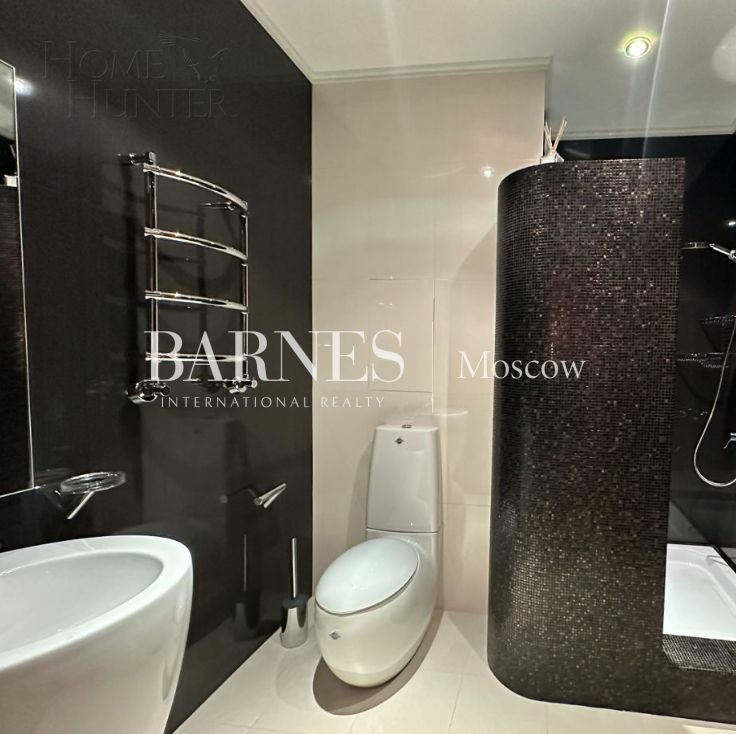 2-этажный таунхаус 460 м² с отделкой