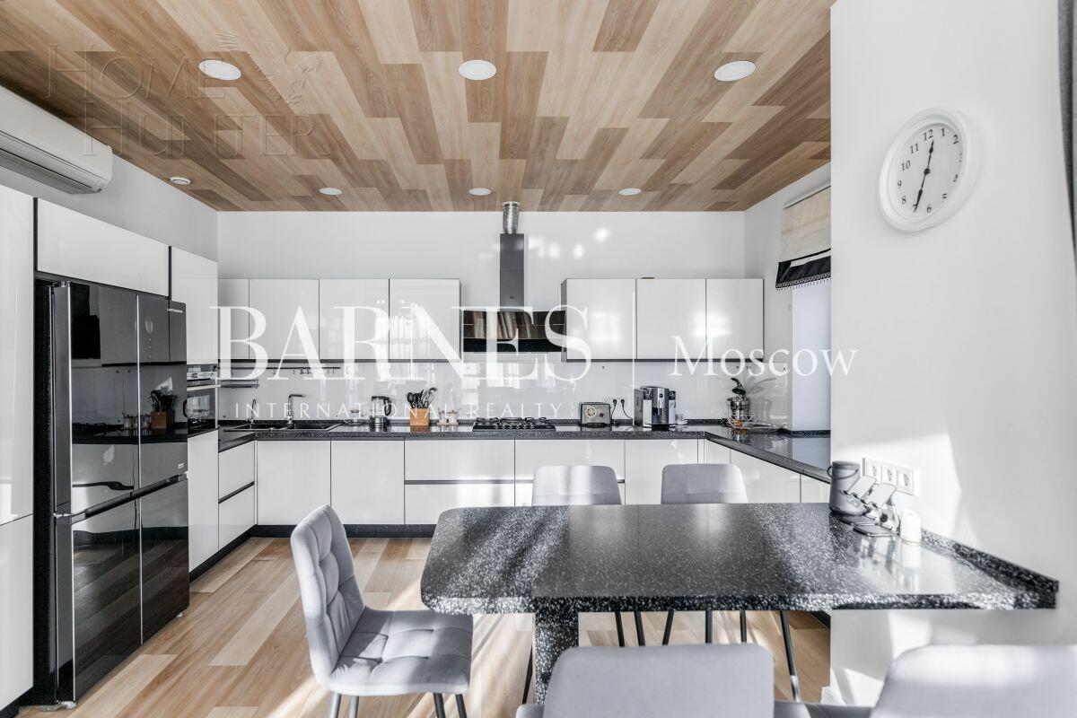 2-этажный коттедж 430 м² с отделкой