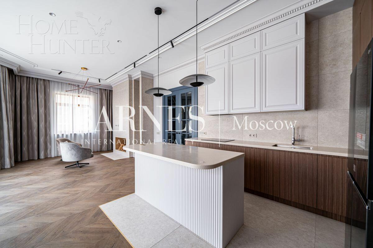 2-этажный коттедж 335 м² с отделкой