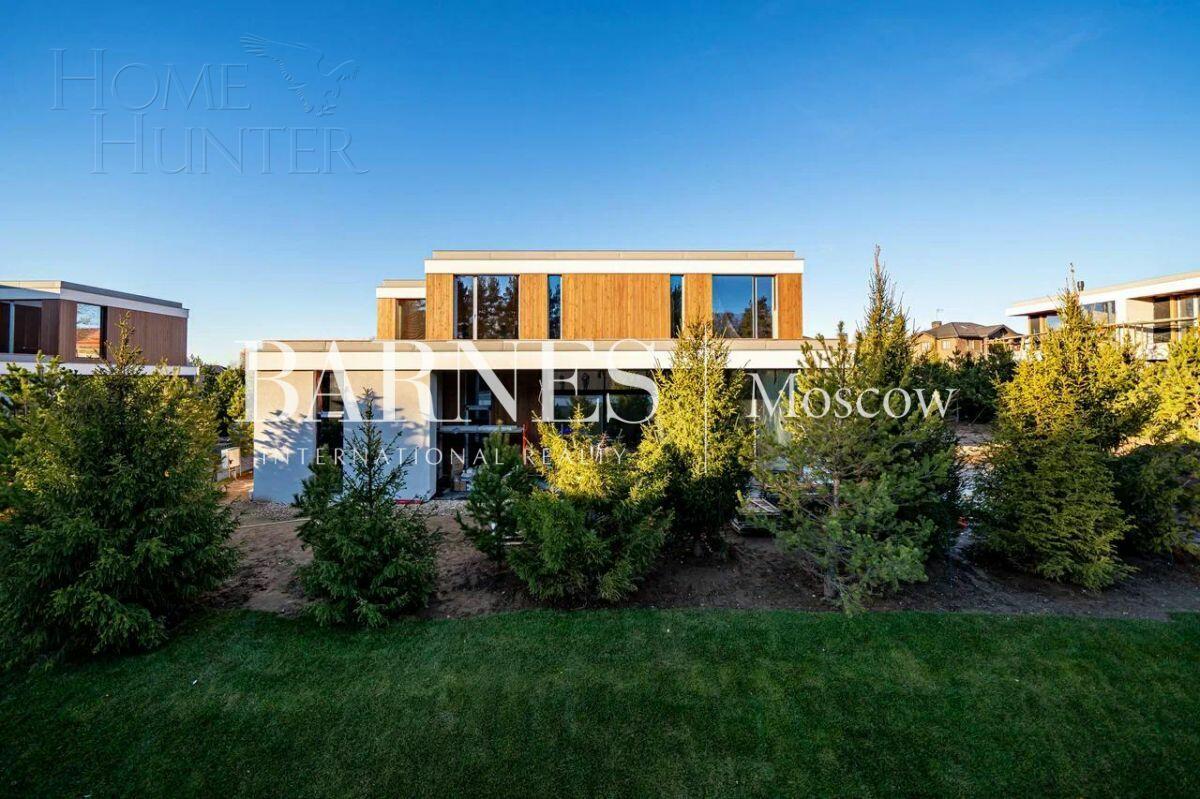 2-этажный коттедж 385 м² без отделки