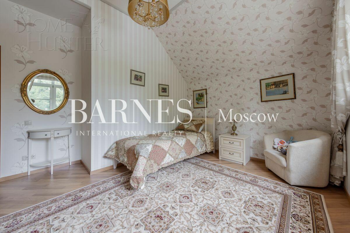 2-этажный коттедж 471 м² с отделкой