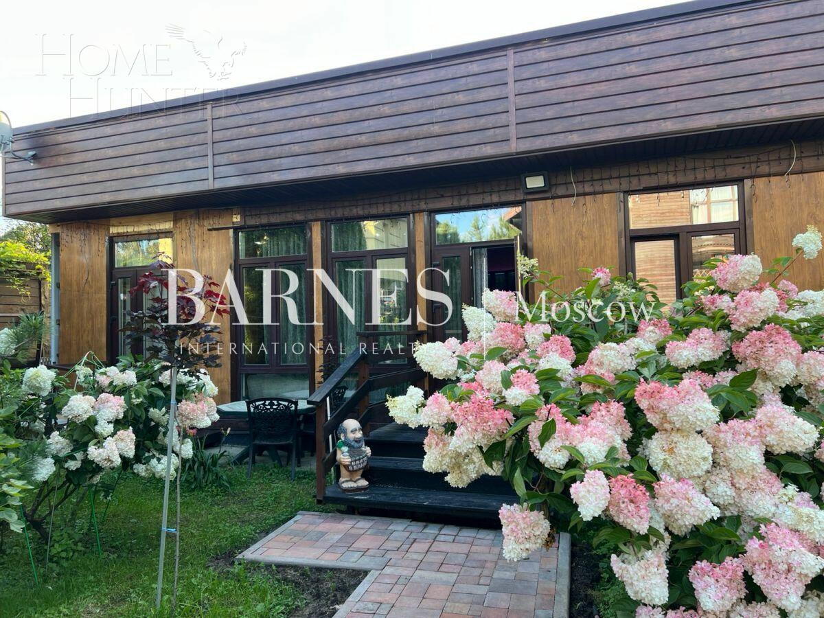 2-этажный коттедж 500 м² с отделкой