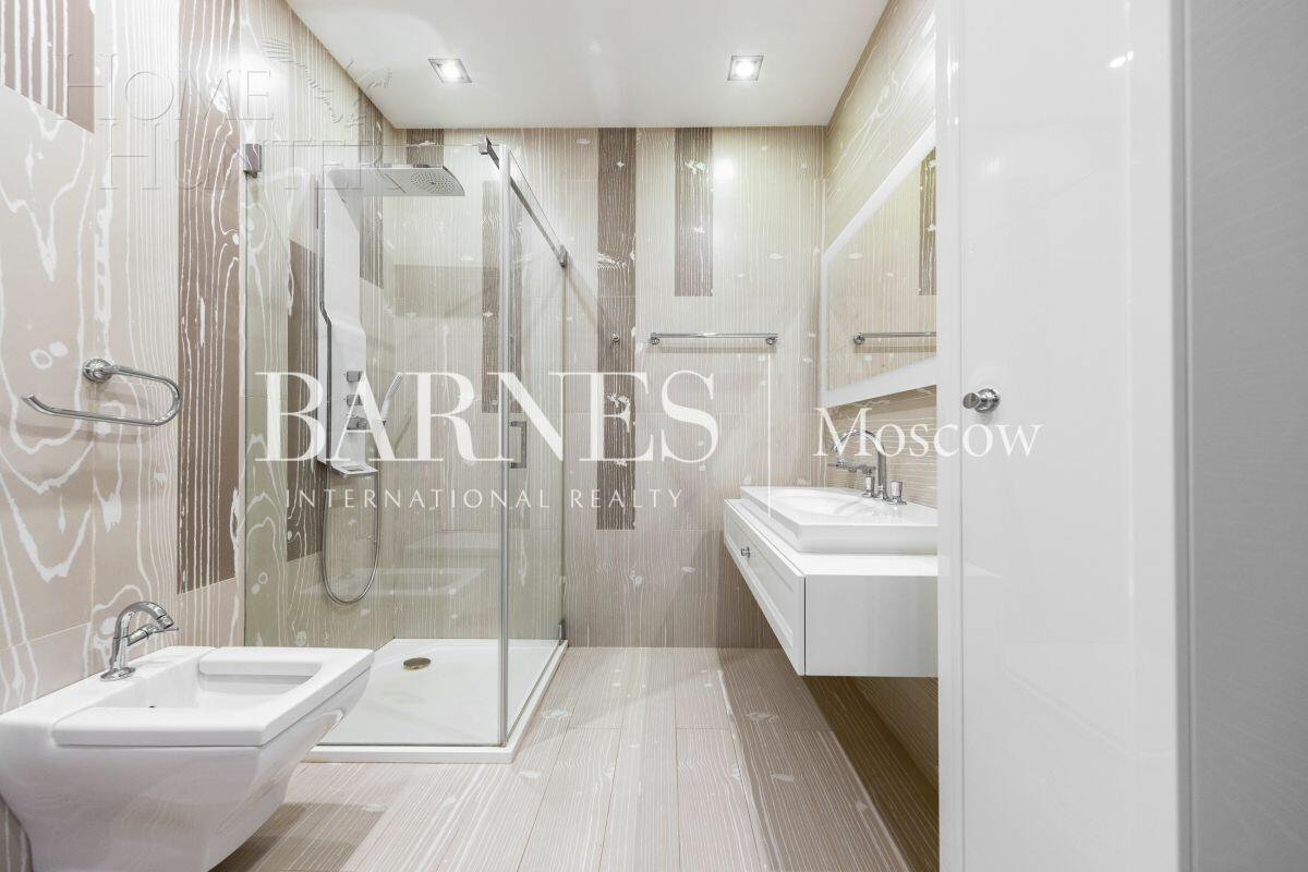 2-этажный таунхаус 430 м² с отделкой