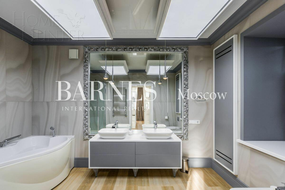 2-этажный коттедж 430 м² с отделкой