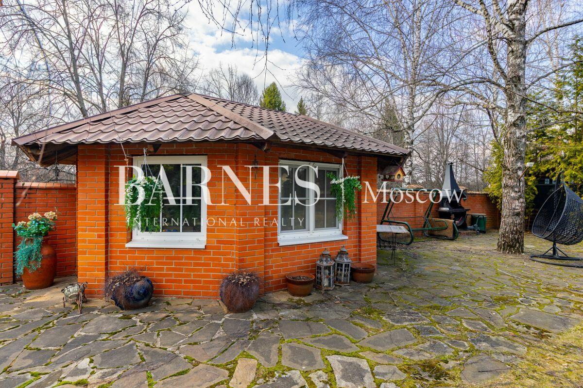 2-этажный коттедж 420 м² с отделкой