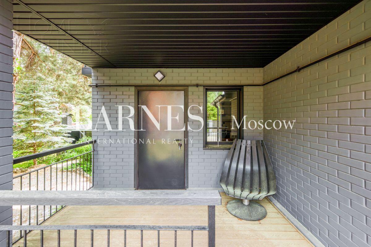 2-этажный коттедж 370 м² с отделкой