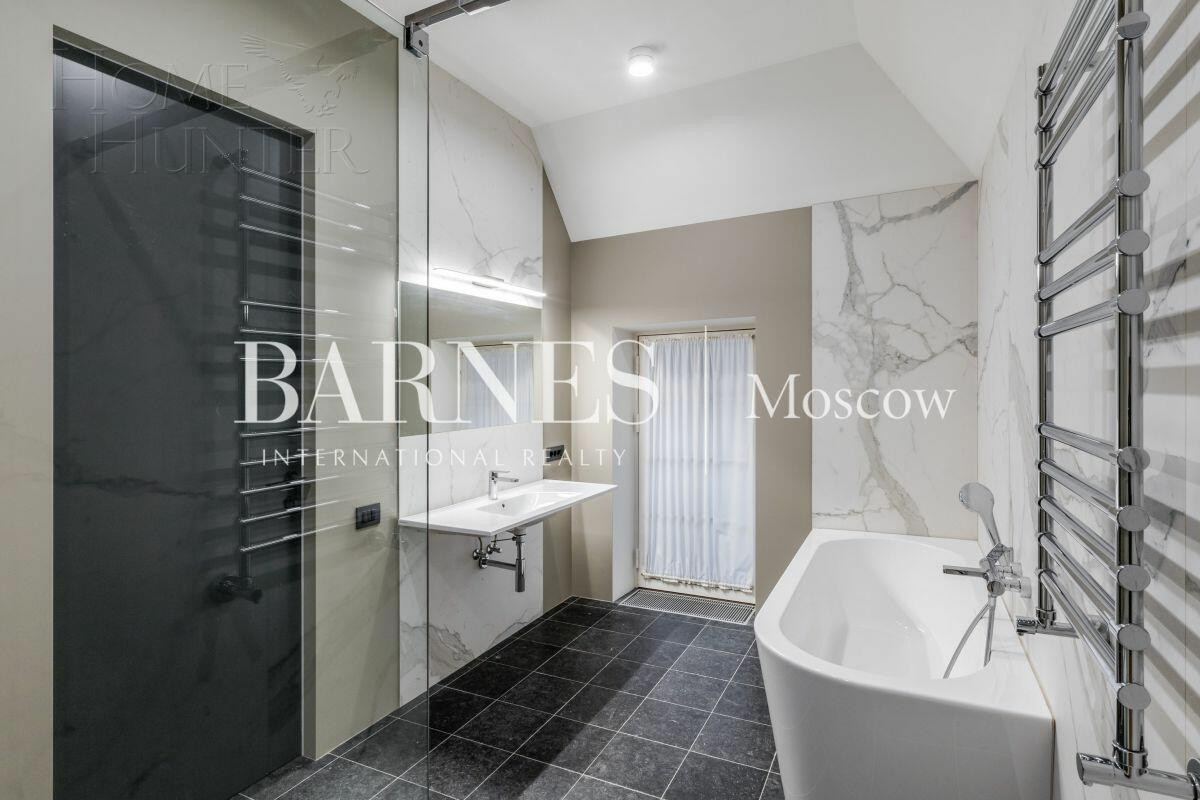 2-этажный коттедж 467 м² с отделкой