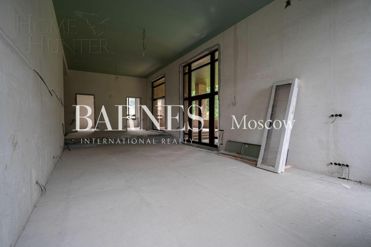 2-этажный коттедж 596 м² без отделки