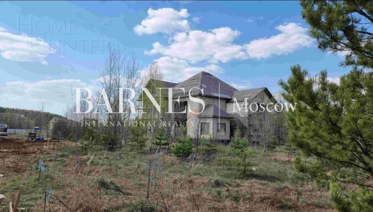 2-этажный коттедж 980 м² без отделки