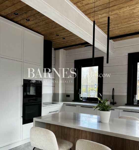 2-этажный коттедж 630 м² с отделкой