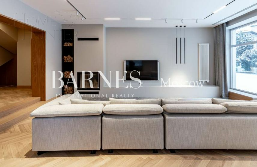 2-этажный коттедж 338 м² с отделкой