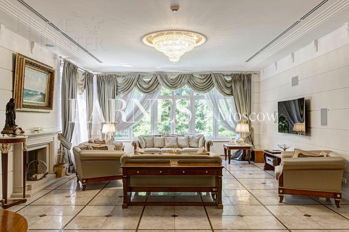 2-этажный коттедж 782.7 м² с отделкой