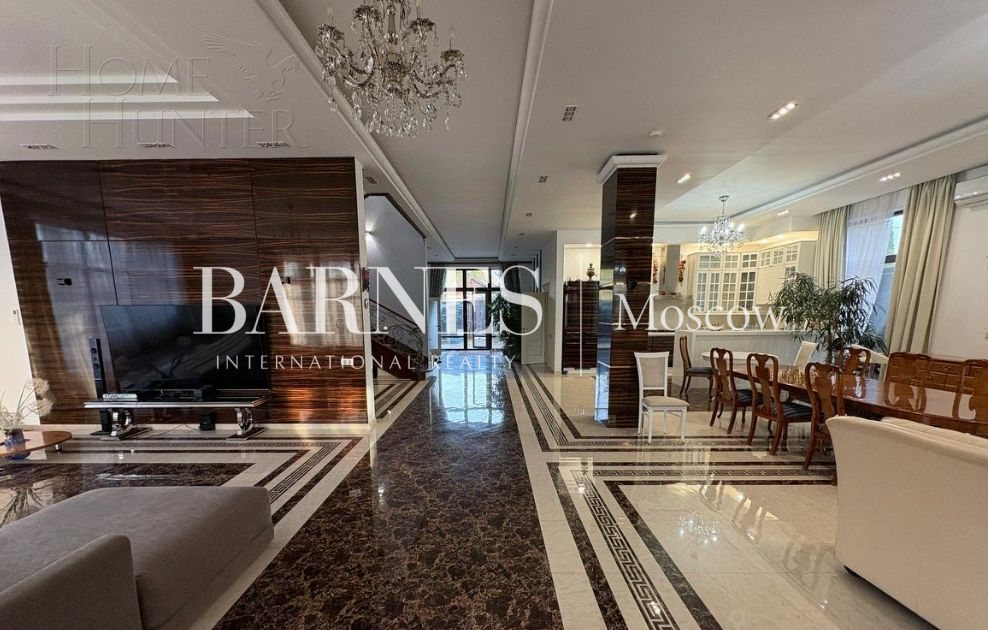 2-этажный коттедж 500 м² с отделкой