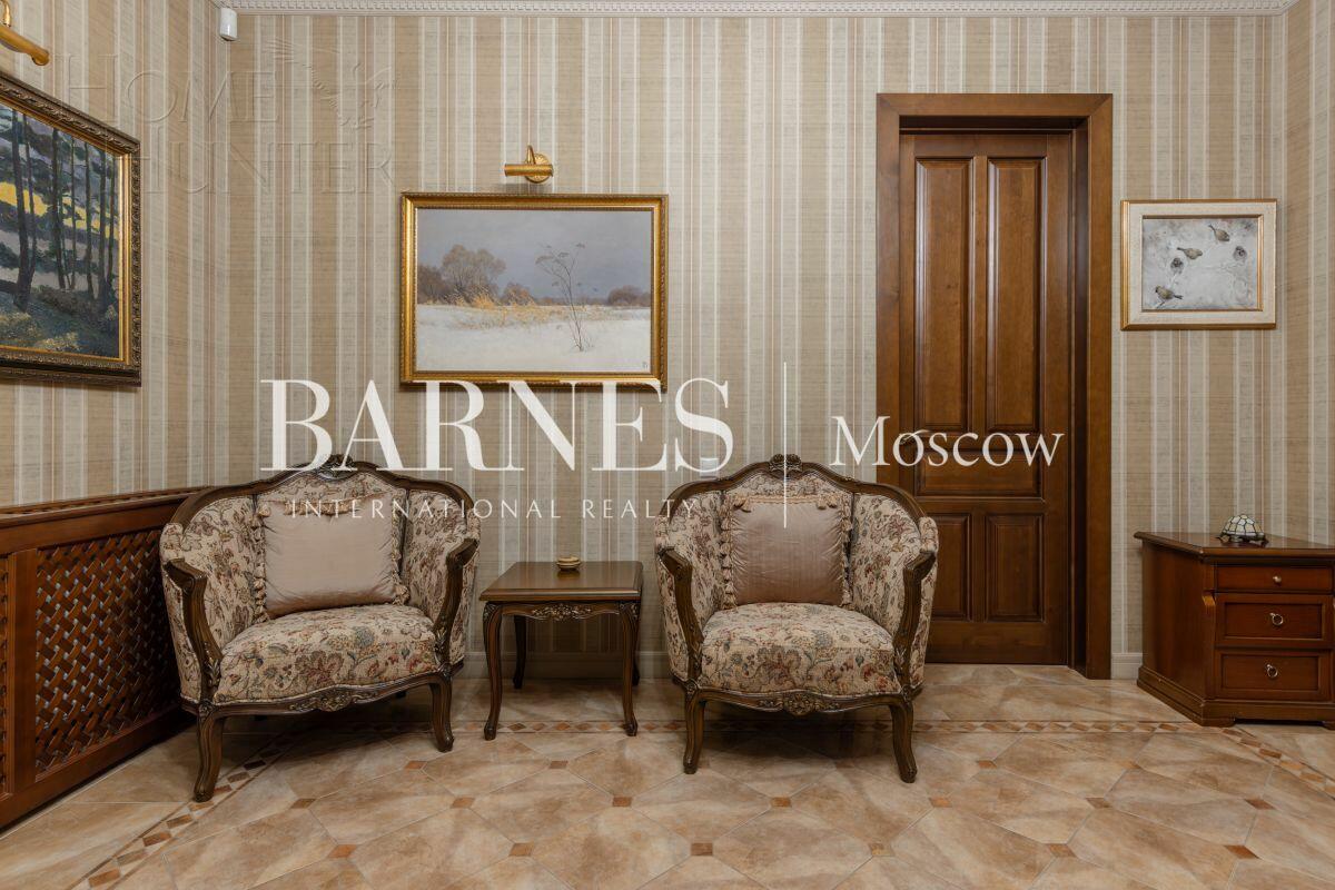 2-этажный коттедж 471 м² с отделкой