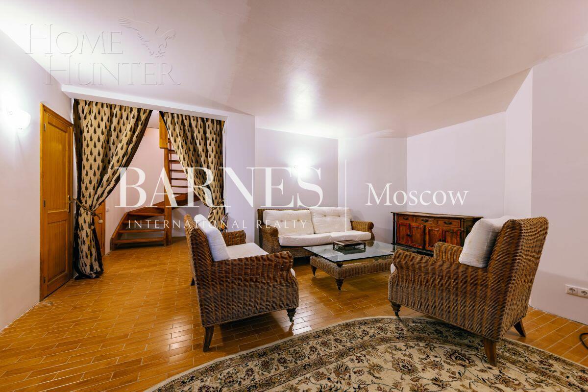 2-этажный коттедж 420 м² с отделкой