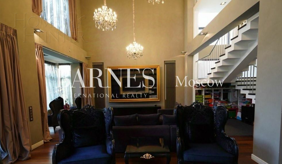 3-этажный коттедж 900 м² с отделкой