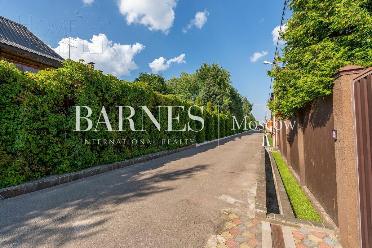 2-этажный коттедж 312 м² с отделкой