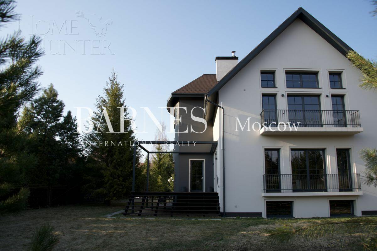 2-этажный коттедж 467 м² с отделкой