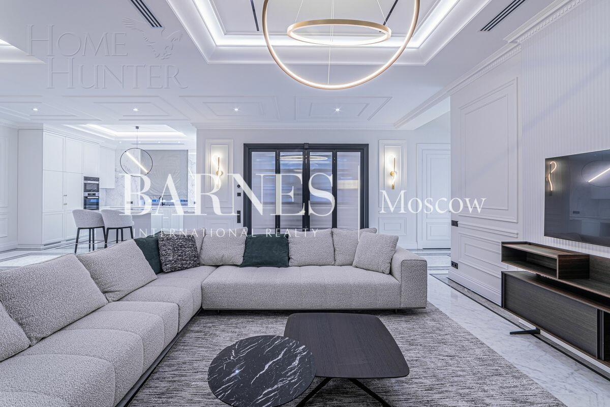 2-этажный коттедж 462 м² с отделкой