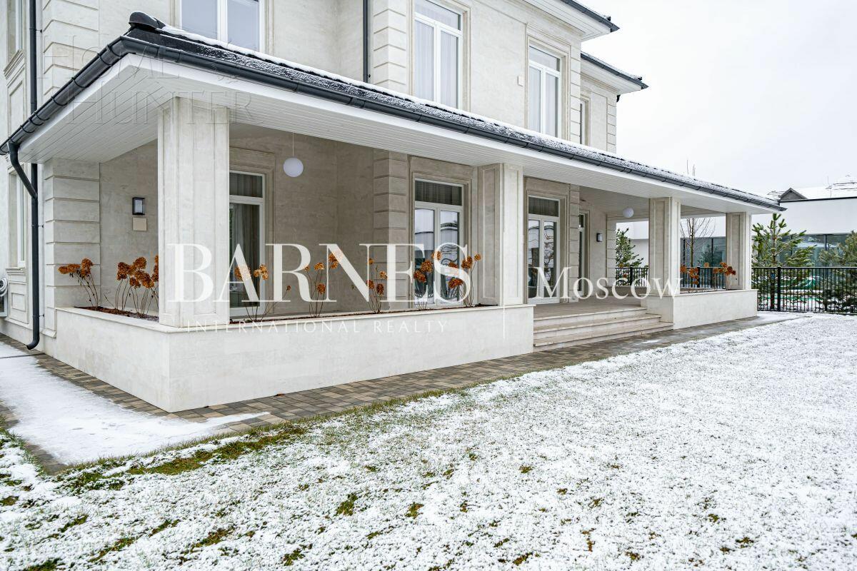 2-этажный коттедж 491 м² с отделкой