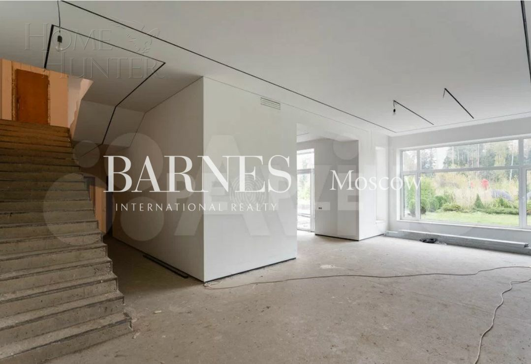 2-этажный коттедж 750 м² без отделки