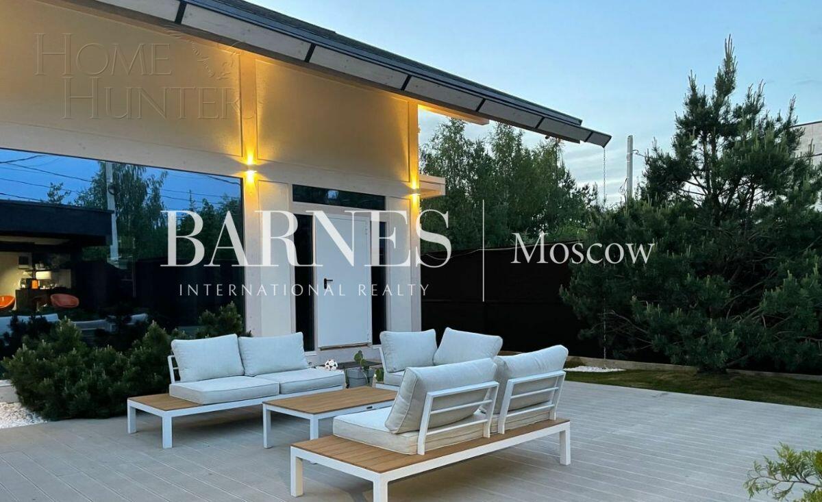 2-этажный коттедж 261 м² с отделкой