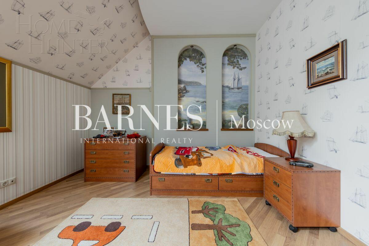 2-этажный коттедж 471 м² с отделкой