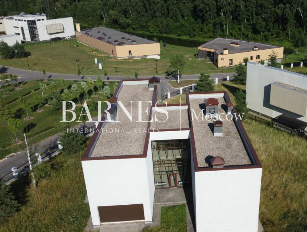 2-этажный коттедж 1 167 м² без отделки