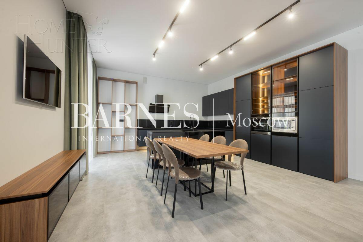 2-этажный коттедж 1 327 м² с отделкой