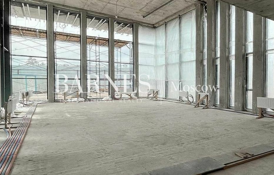 2-этажный коттедж 2 100 м² без отделки