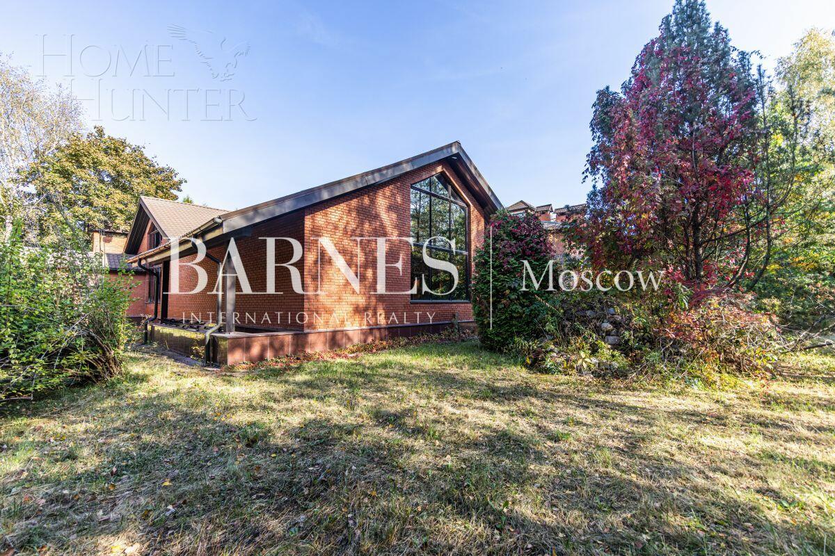 2-этажный коттедж 600 м² без отделки