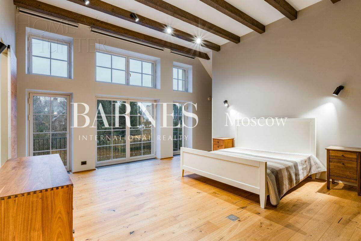 2-этажный коттедж 467 м² с отделкой