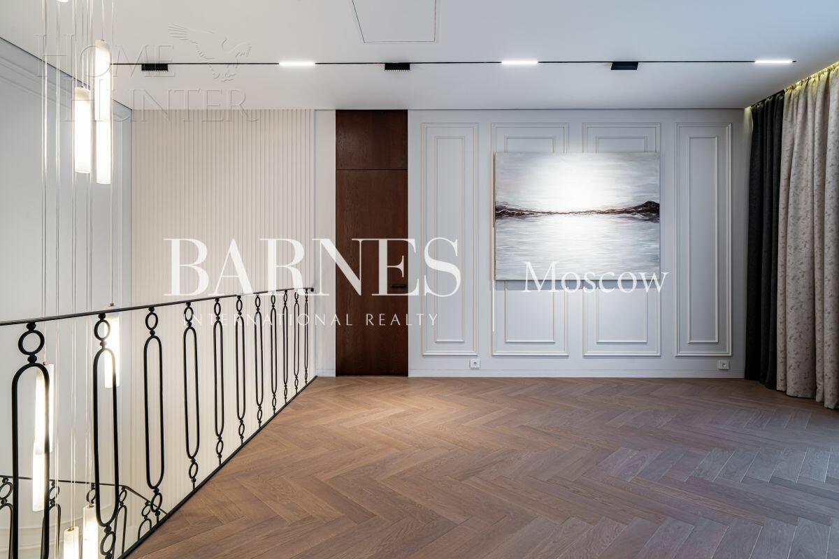 2-этажный коттедж 491 м² с отделкой